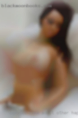 Love to make adult other happy near Champaign IL.